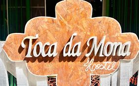Toca da Mona Roots Hostel